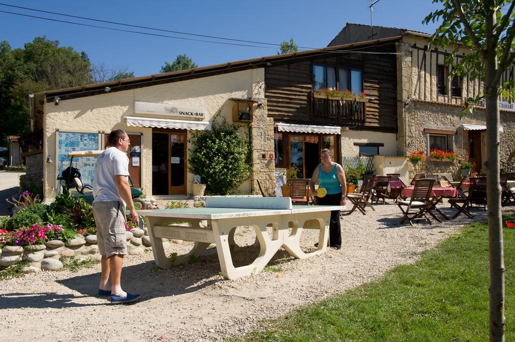 Le Bourdieu Hotel Durfort  Exterior photo